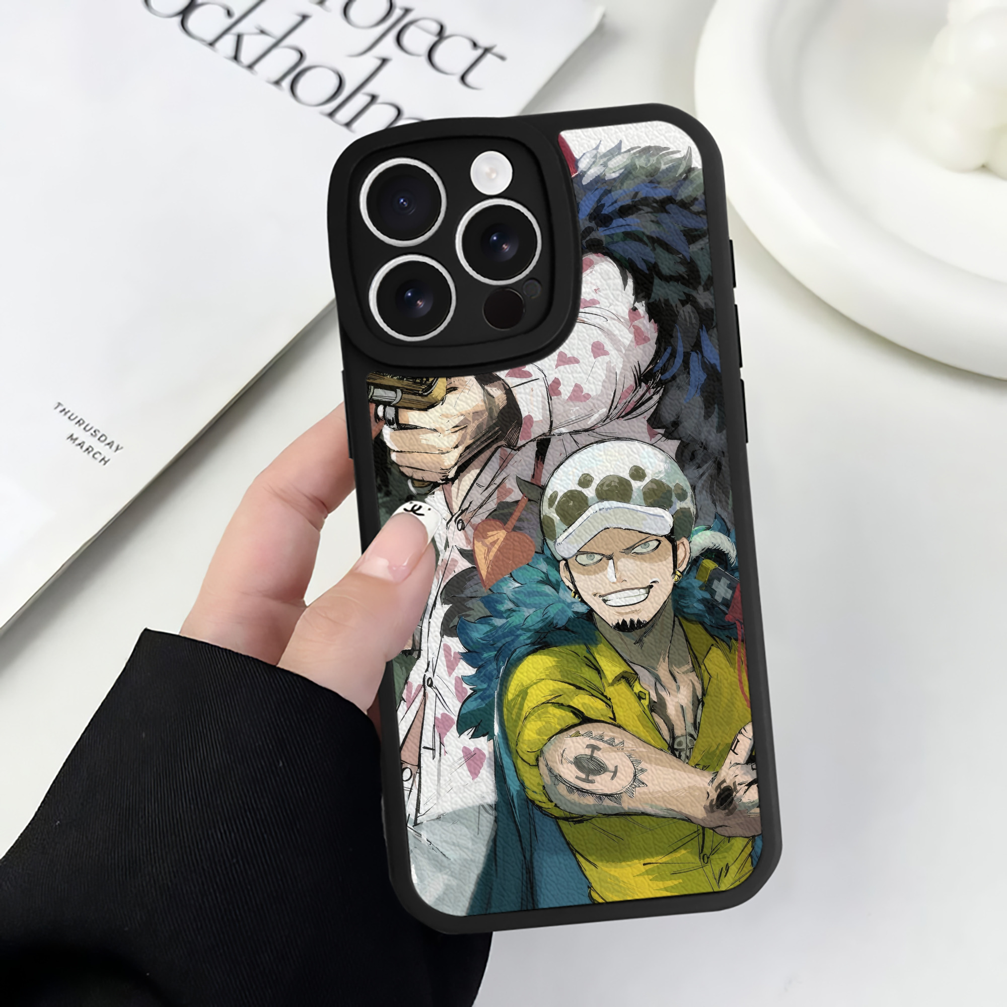 （画像用） ワンピース ONE PIECE 【iPhone 16シリーズ対応】シリコンスマホケース（レザー調） 材質：シリコン
